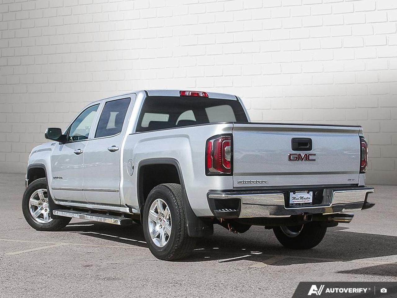 2018 GMC Sierra 1500 4WD CREW CAB SHORT BOX SLT Photo2