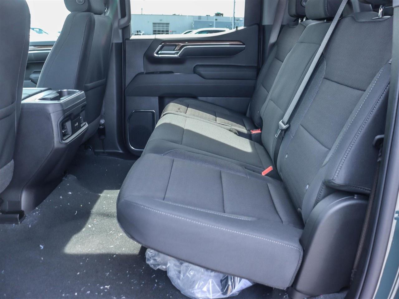 2026 Chevrolet Silverado 1500 Crew Cab Short Box 4-Wheel Drive LT Trail Boss Photo