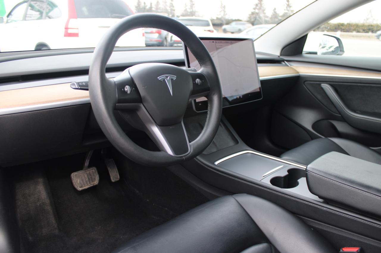 2021 Tesla Model 3 STANDARD RANGE PLUS Photo