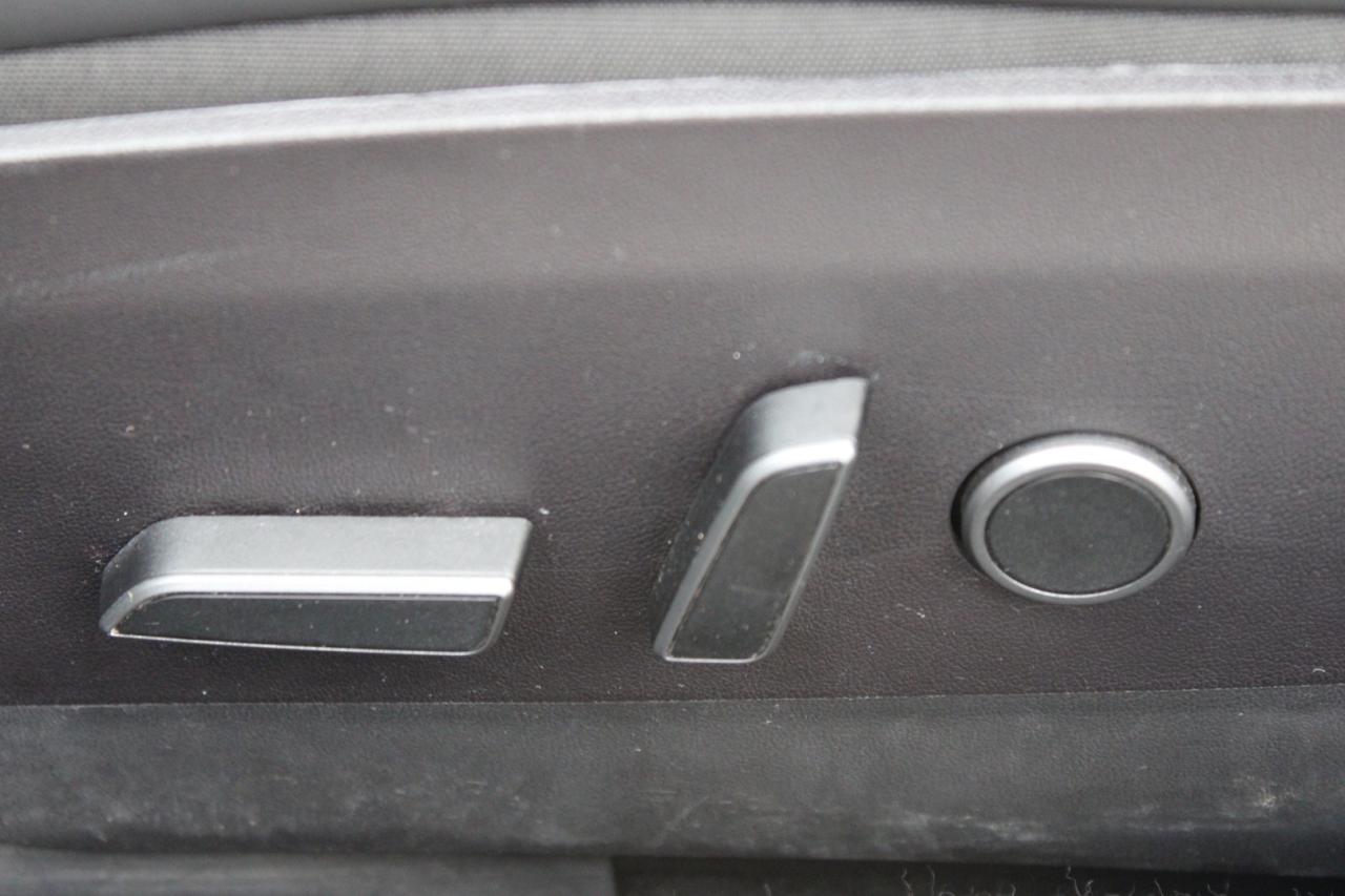 2021 Tesla Model 3 STANDARD RANGE PLUS Photo