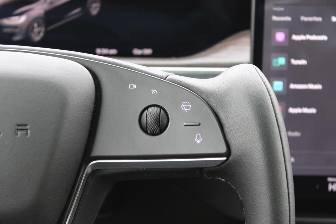 2022 Tesla Model X Long Range   7 Passenger   No Accident   Clean Car Photo