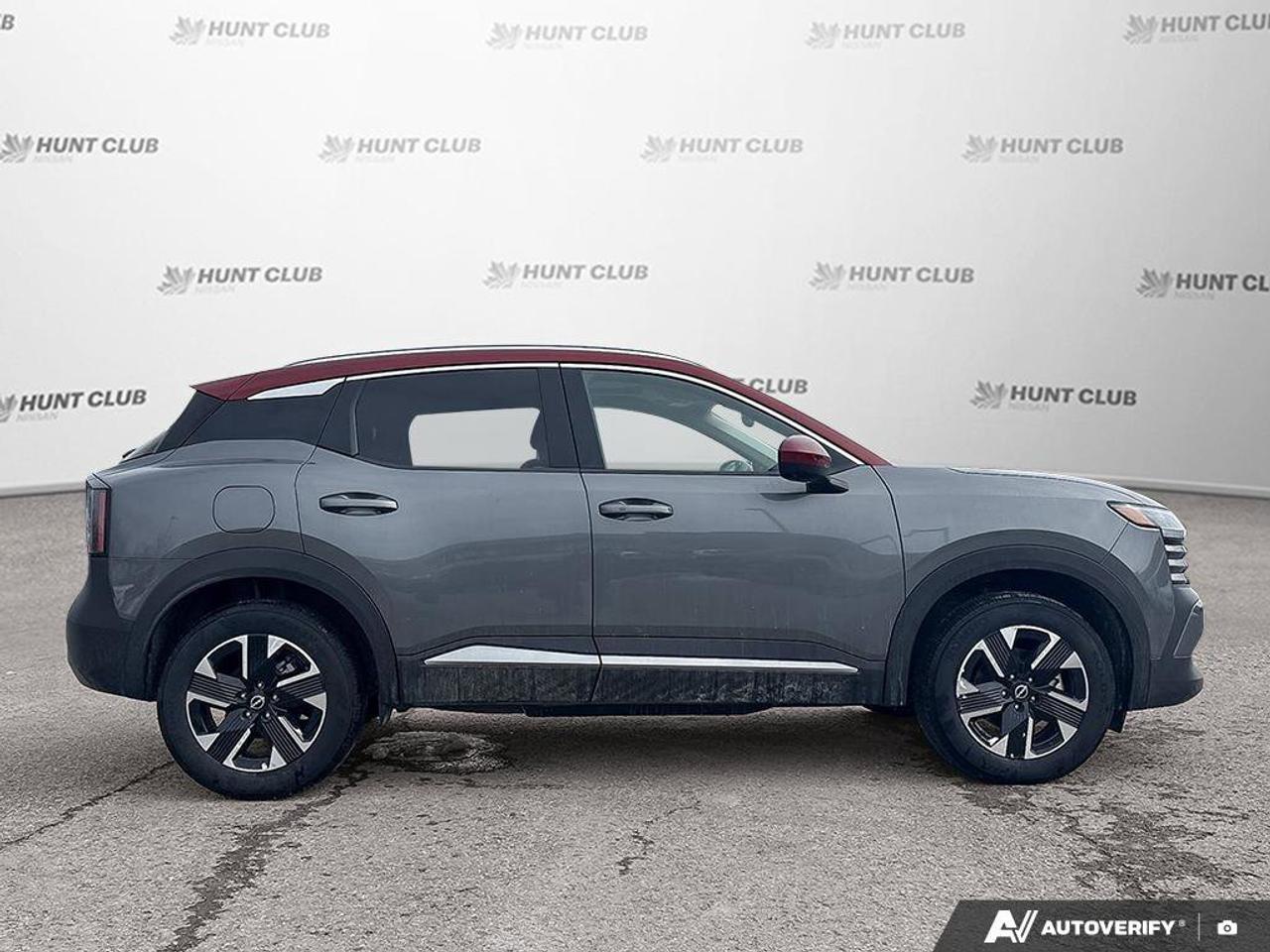 2025 Nissan Kicks SV Photo