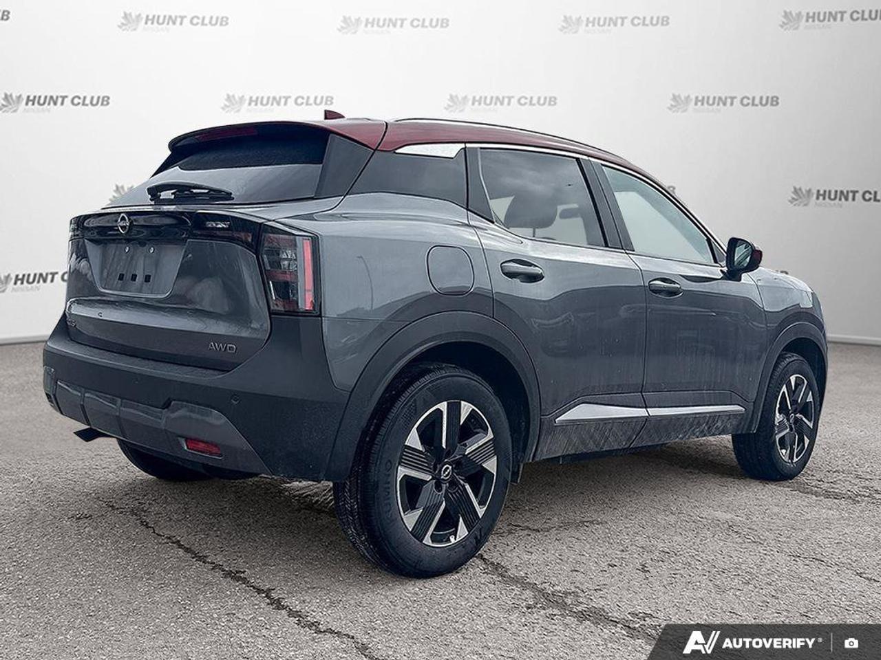 2025 Nissan Kicks SV Photo