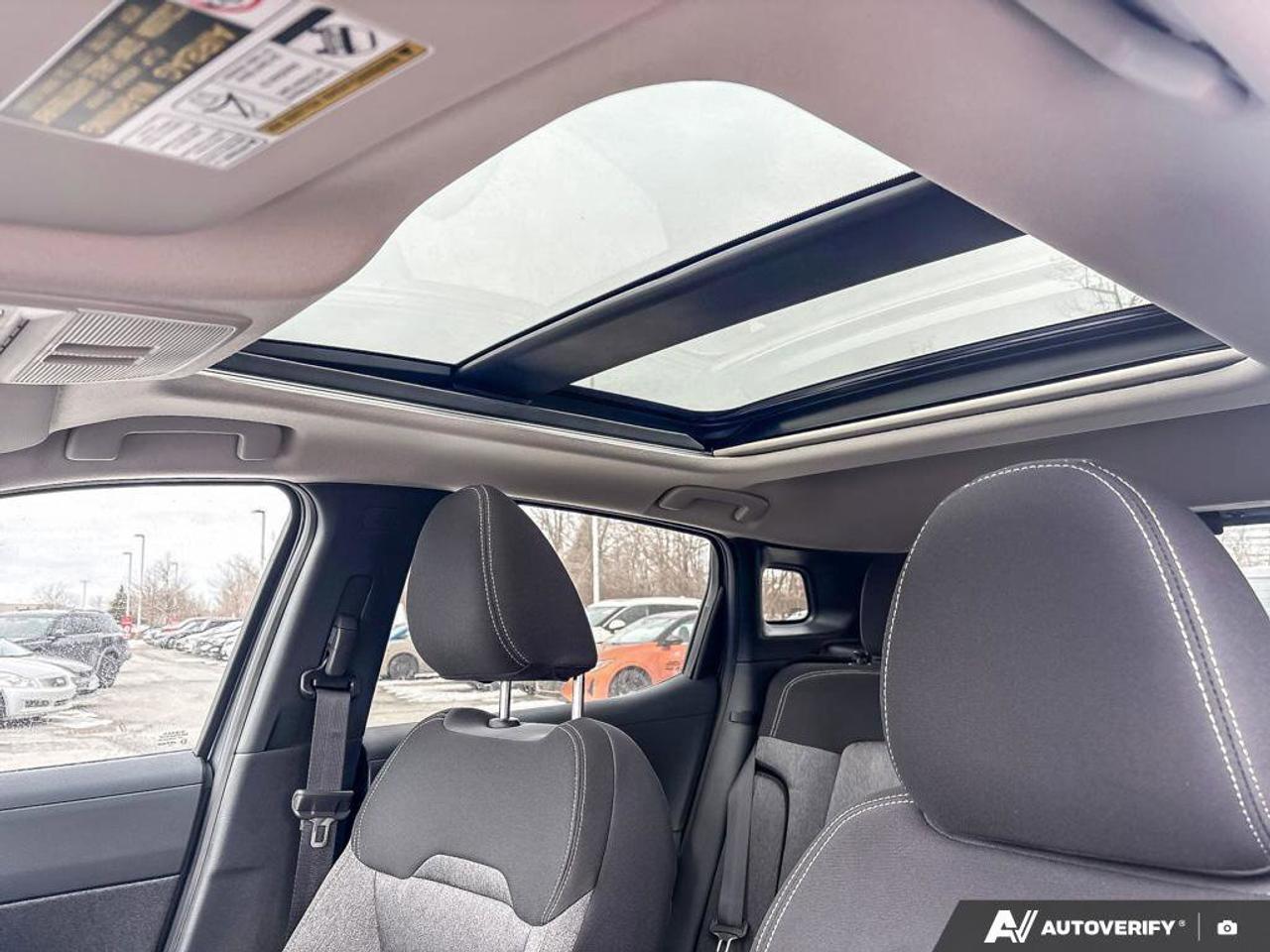 2025 Nissan Kicks SV Photo