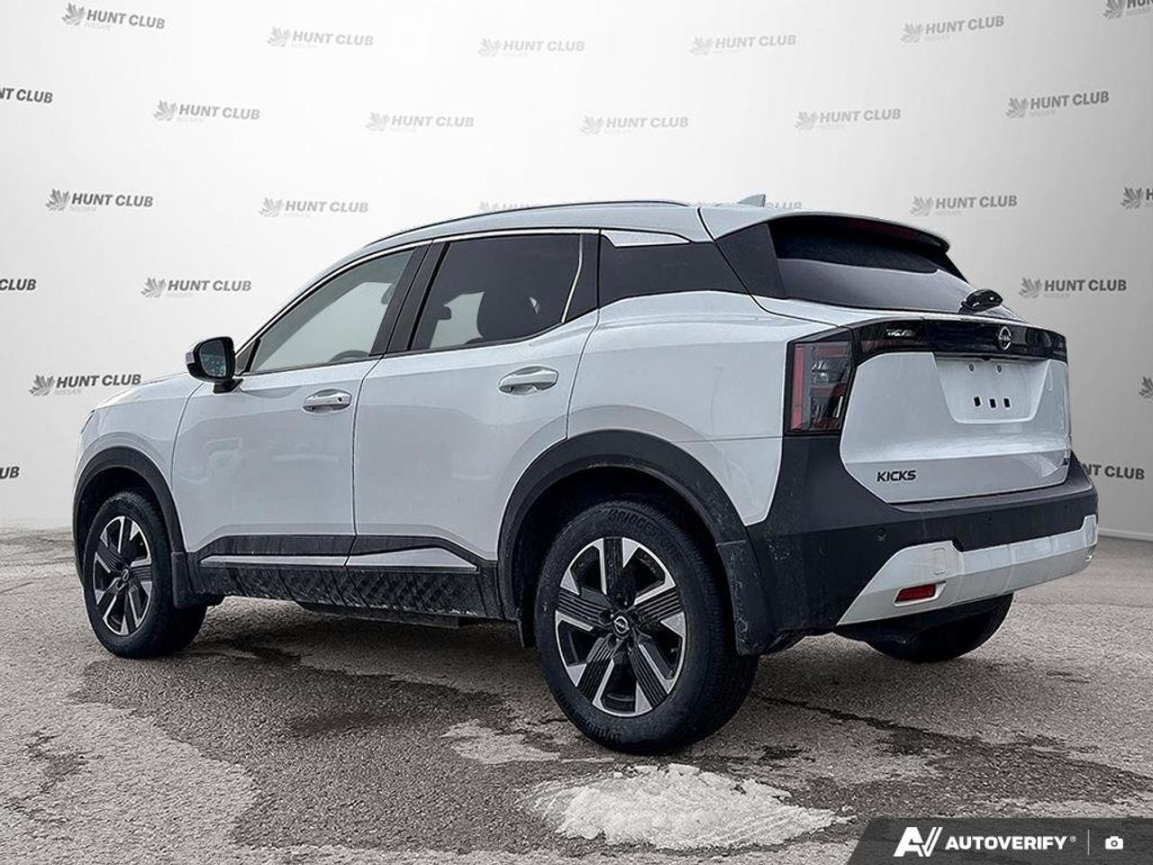 2025 Nissan Kicks SV Photo3