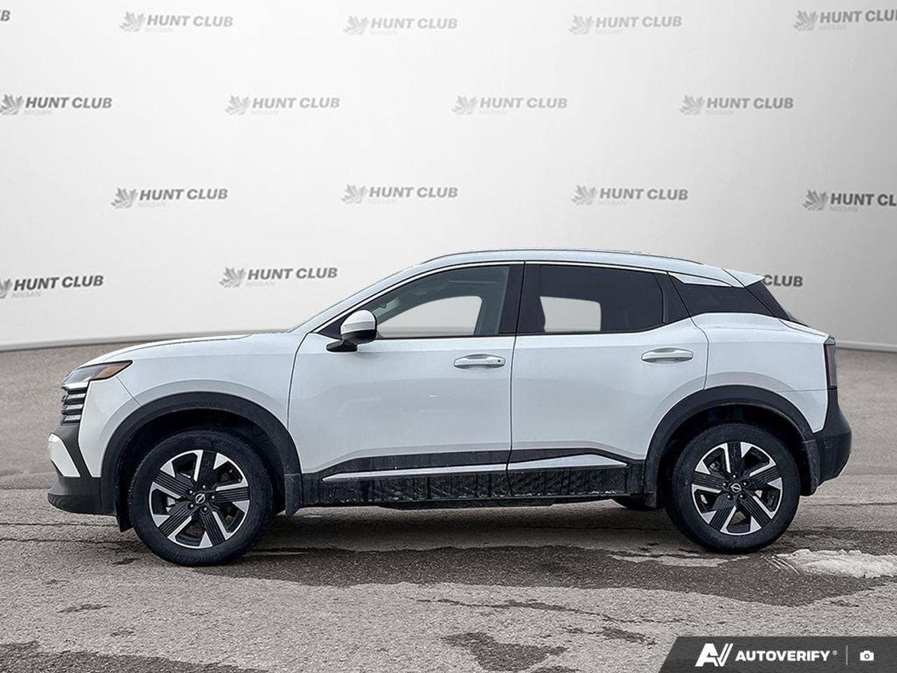 2025 Nissan Kicks SV Photo