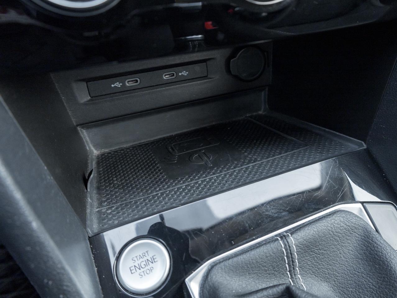 2022 Volkswagen Taos Comfortline 4Motion Photo
