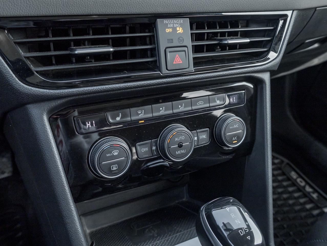 2022 Volkswagen Taos Comfortline 4Motion Photo