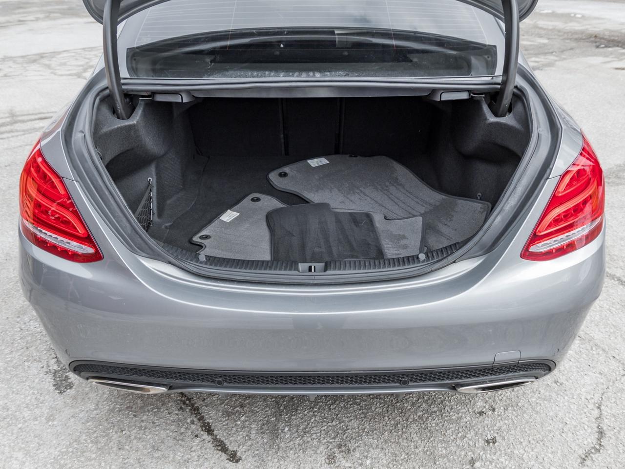 2016 Mercedes-Benz C-Class C300 Sport-Navi-Pano-RearCam-Burmester Sound Photo