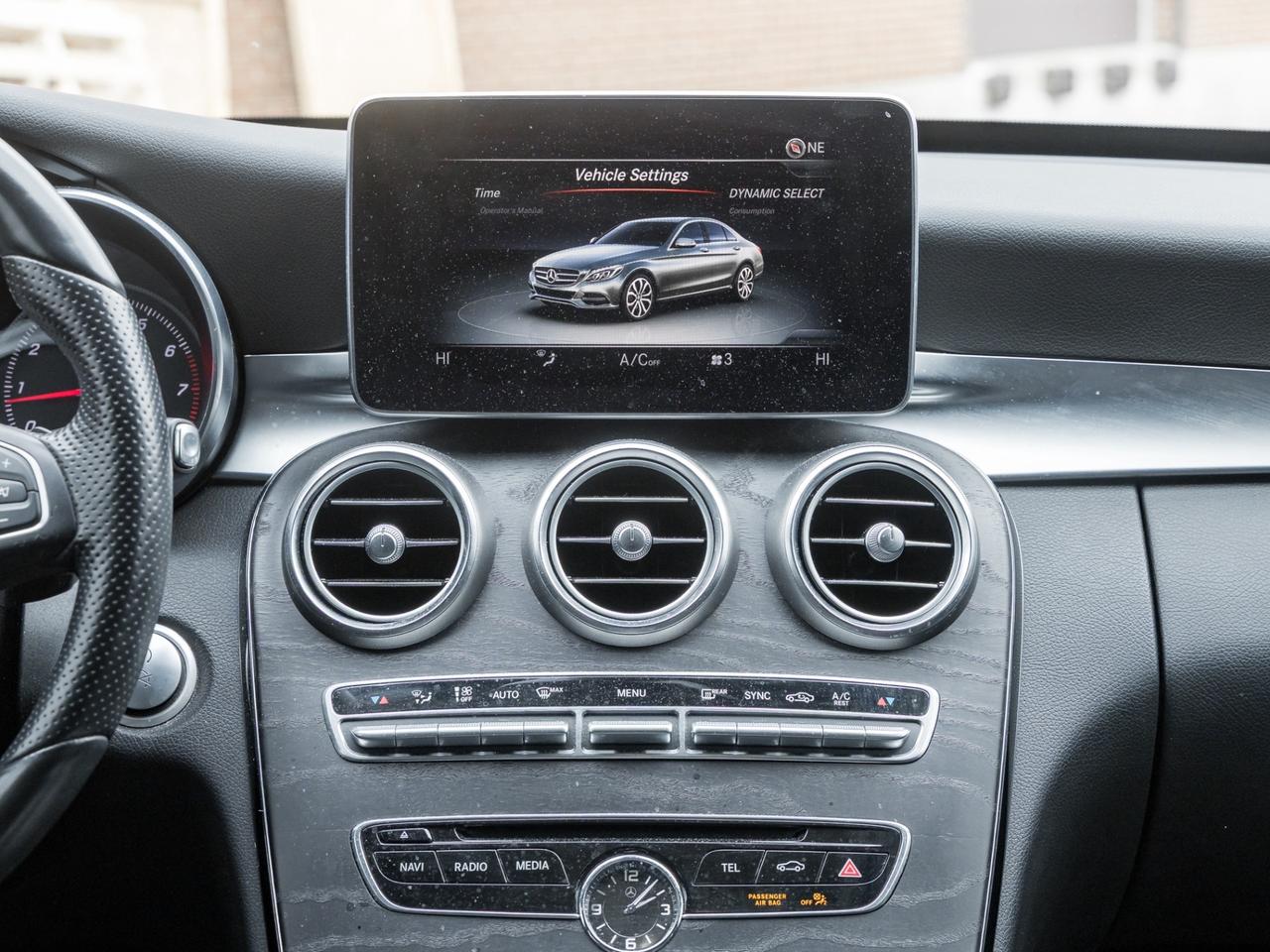 2016 Mercedes-Benz C-Class C300 Sport-Navi-Pano-RearCam-Burmester Sound Photo