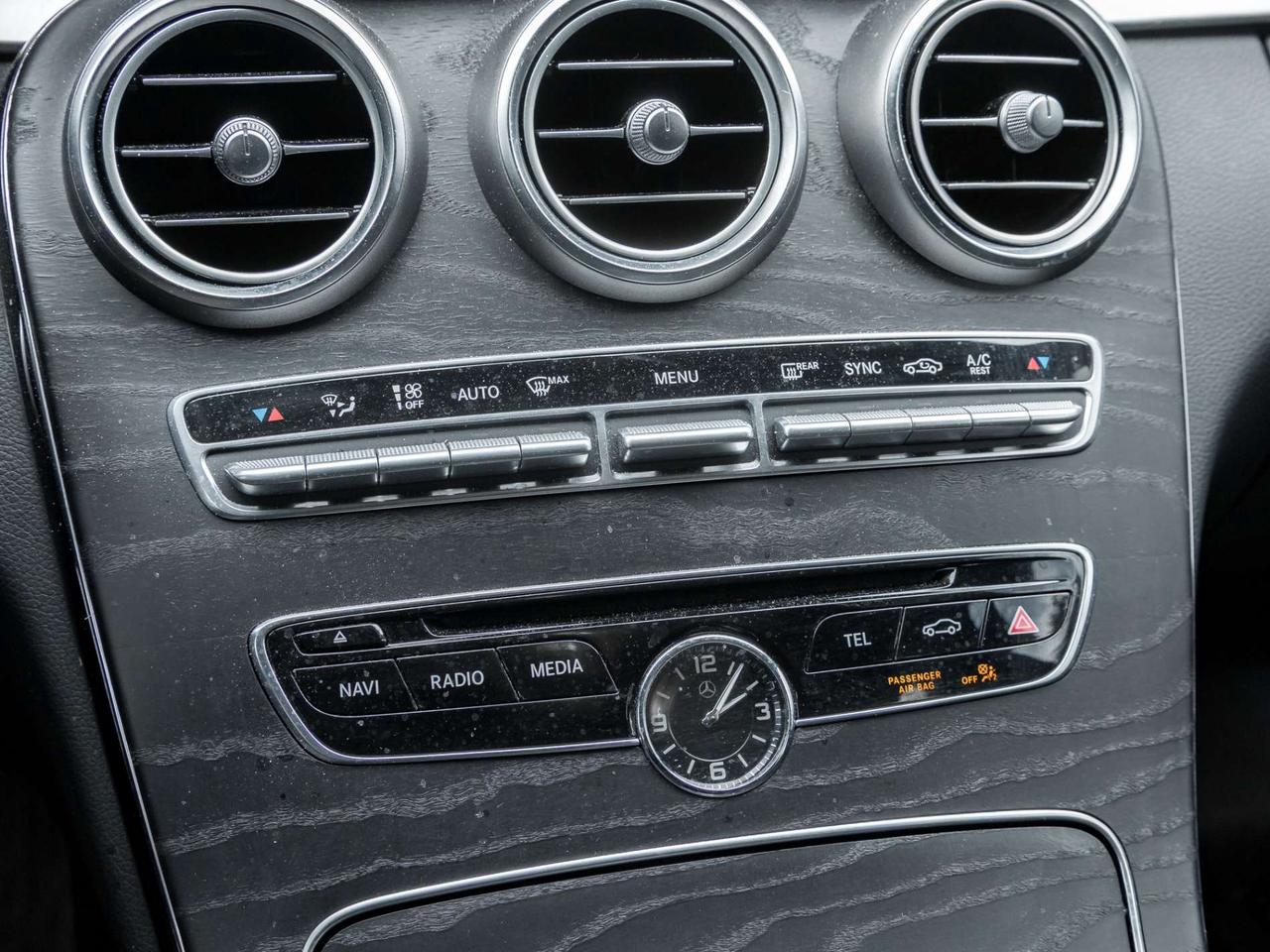 2016 Mercedes-Benz C-Class C300 Sport-Navi-Pano-RearCam-Burmester Sound Photo