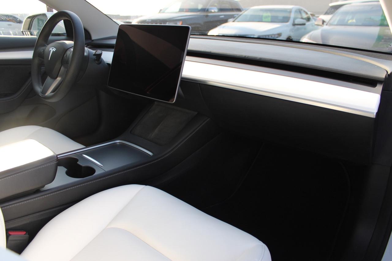 2022 Tesla Model 3 Long Range   Dual Motor   White Interior   One Own Photo