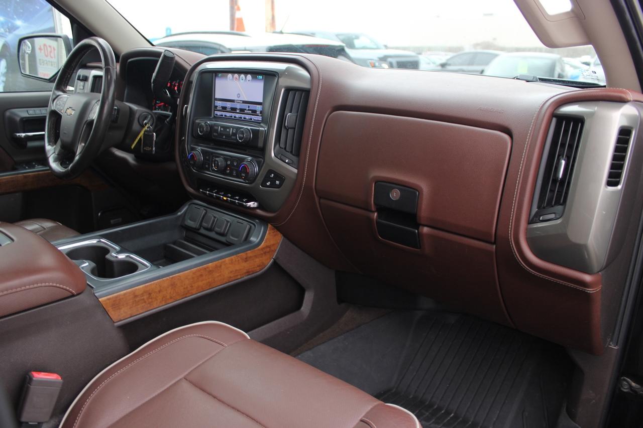 2017 Chevrolet Silverado 1500 High Country Crew Cab 4WD   No Accident   Safety I Photo