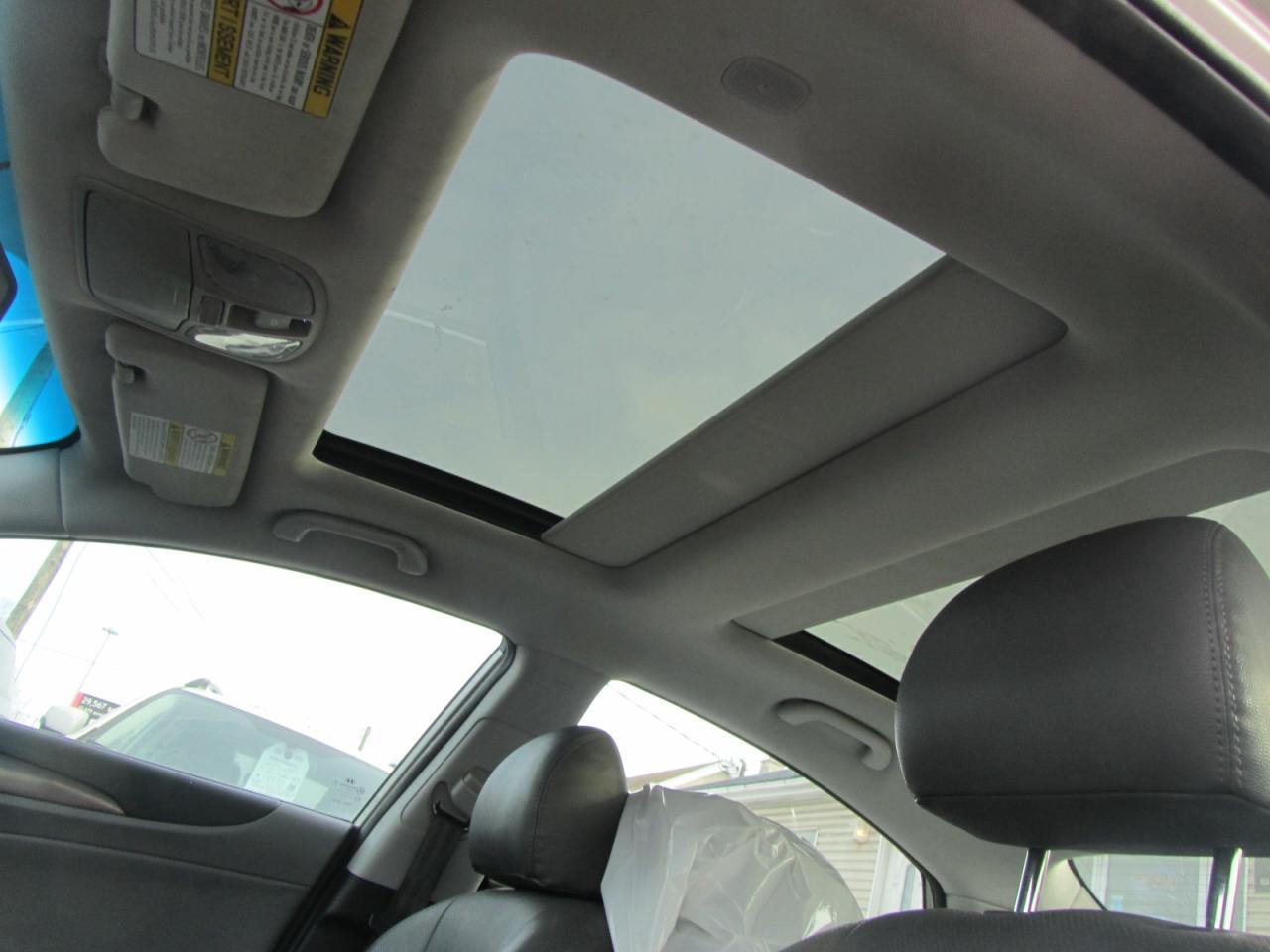 2013 Hyundai Sonata Hybrid 4dr Sdn Limited w/Technology Pkg Photo