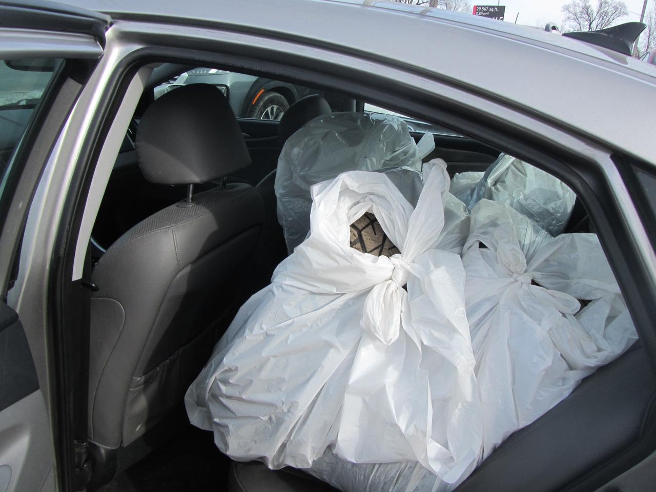 2013 Hyundai Sonata Hybrid 4dr Sdn Limited w/Technology Pkg Photo