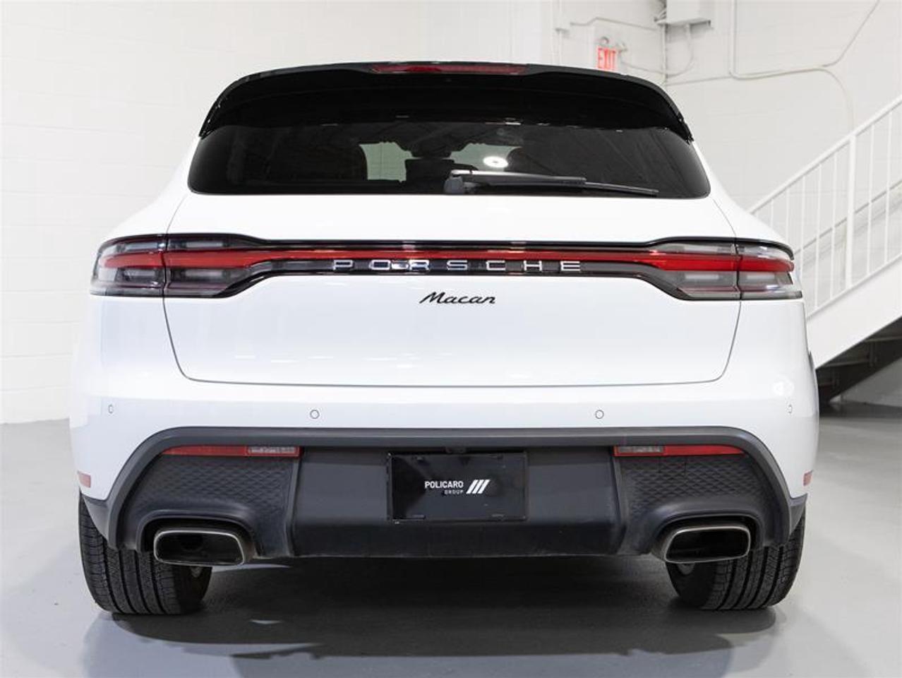 2023 Porsche Macan  Photo