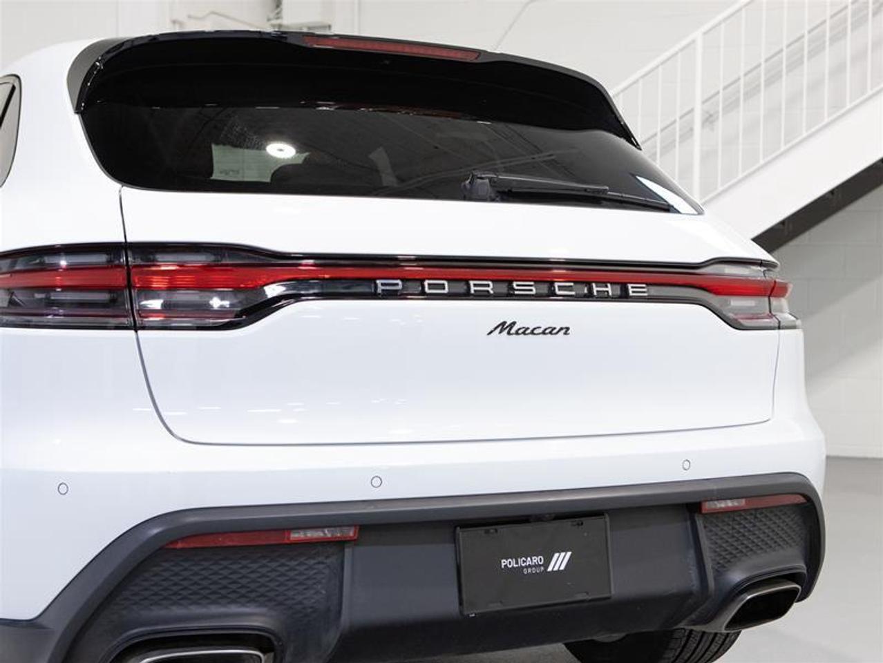 2023 Porsche Macan  Photo