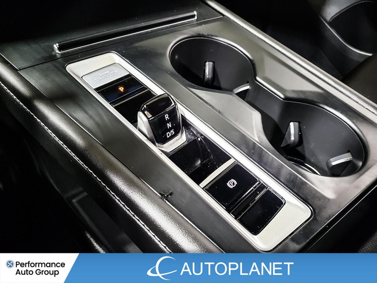 2025 Volkswagen Atlas Cross Sport Comfortline AWD, Heated Seats, Android Auto! Photo