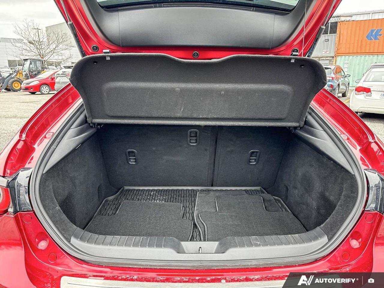 2024 Mazda Mazda3 Sport GT w/Turbo Photo