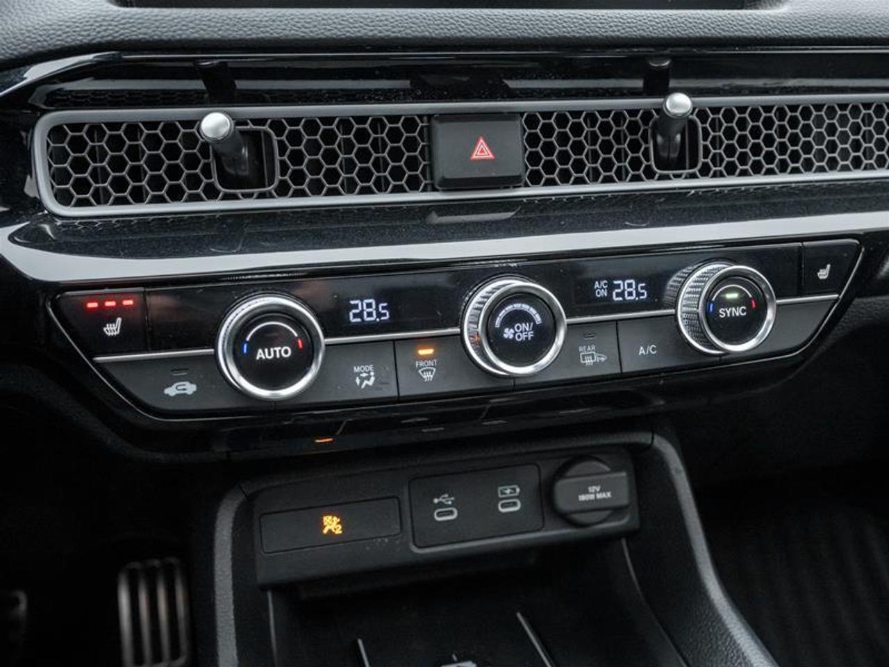 2025 Honda Civic Hybrid Sport Touring 4dr Sedan Photo