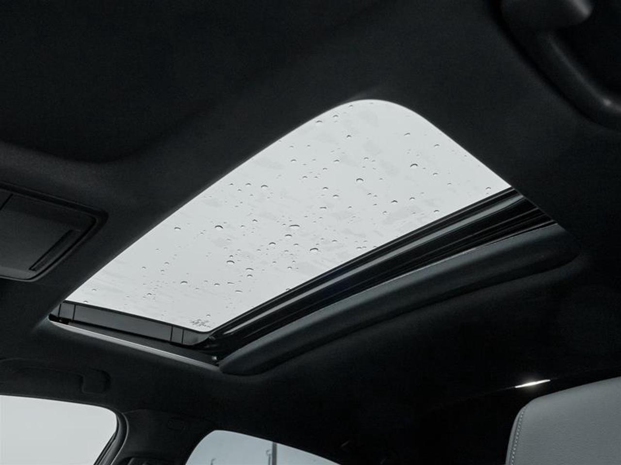 2025 Honda Civic Hybrid Sport Touring 4dr Sedan Photo