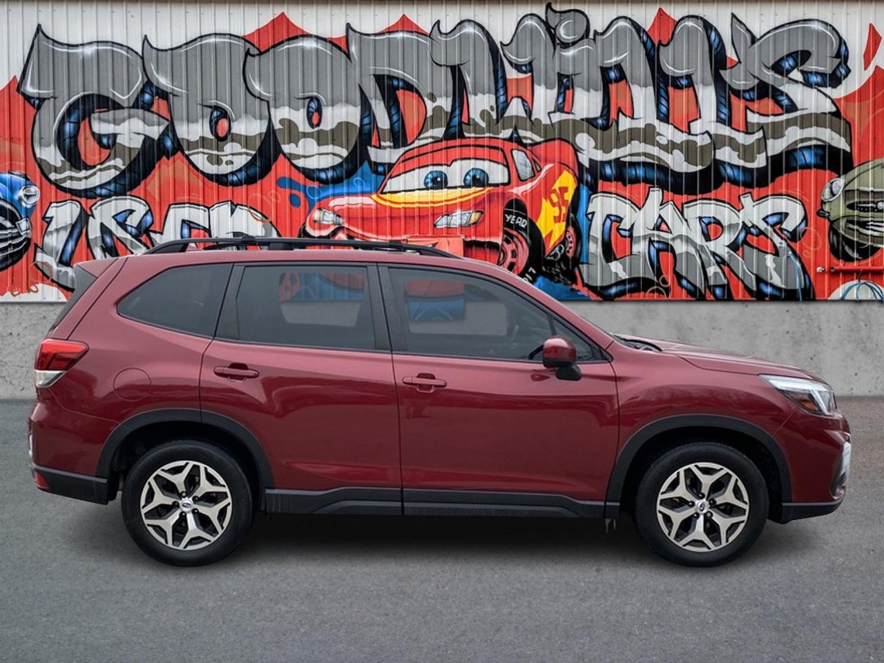 2019 Subaru Forester CONVENIENCE, AWD, HEATED CLOTH SEATS, CLEAN CARFAX Photo