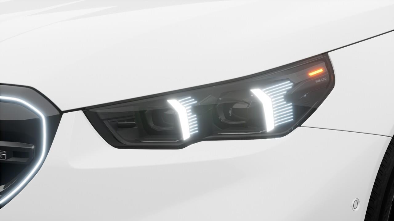2026 BMW M5 Base 4dr All-Wheel Drive Touring Photo
