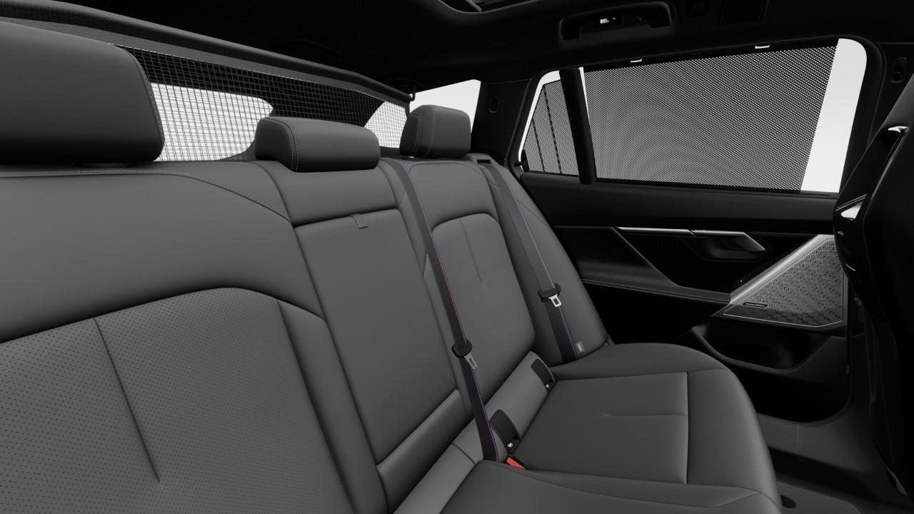 2026 BMW M5 Base 4dr All-Wheel Drive Touring Photo