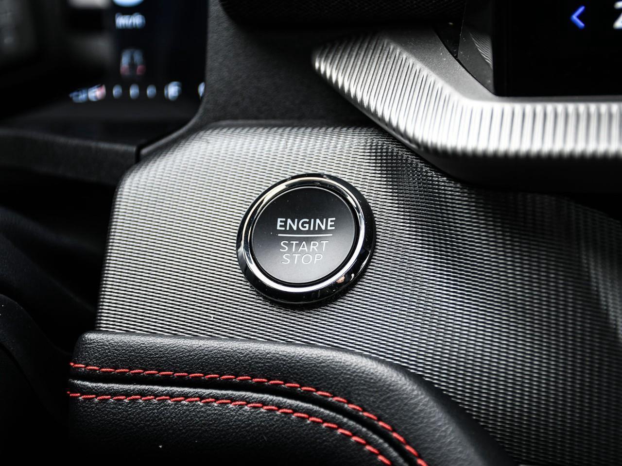 2025 Ford Explorer ST-Line Panoroof   ACC + Lane Keeping Aid Photo