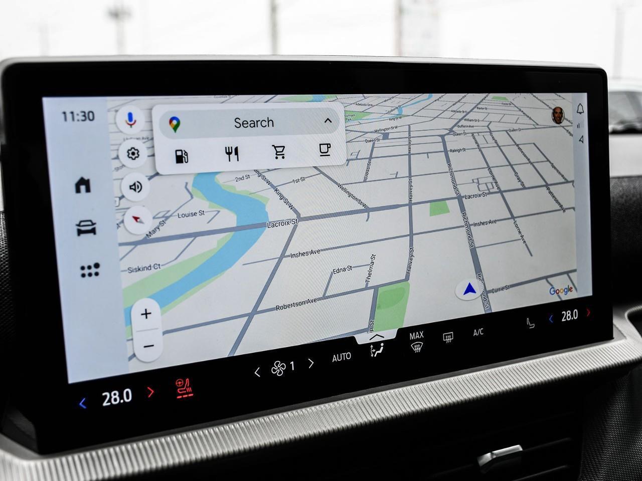 2025 Ford Explorer ST-Line Panoroof   ACC + Lane Keeping Aid Photo