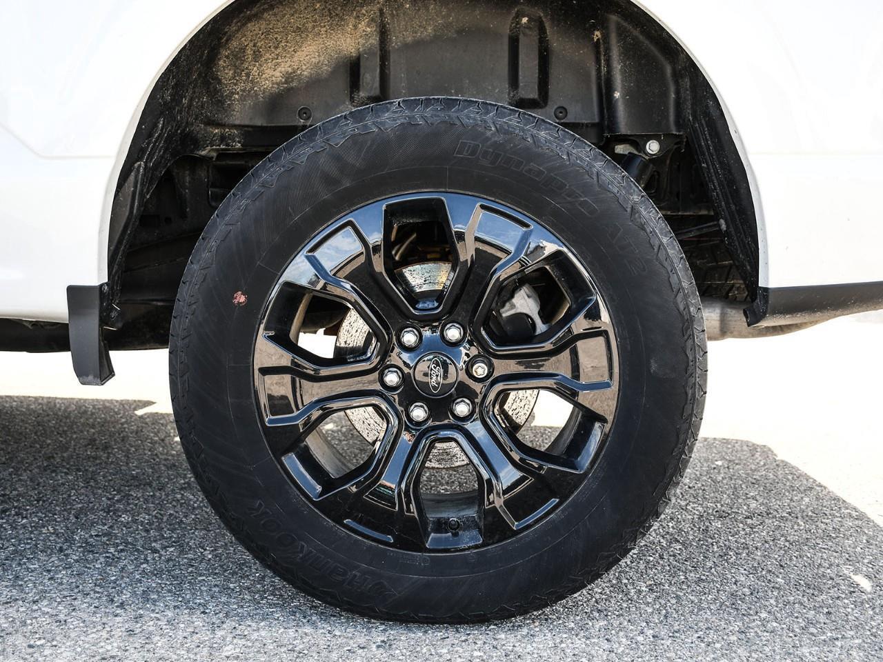 2023 Ford F-150 Lariat Twin Panel Moonroof   ACC + Lane Keeping Photo