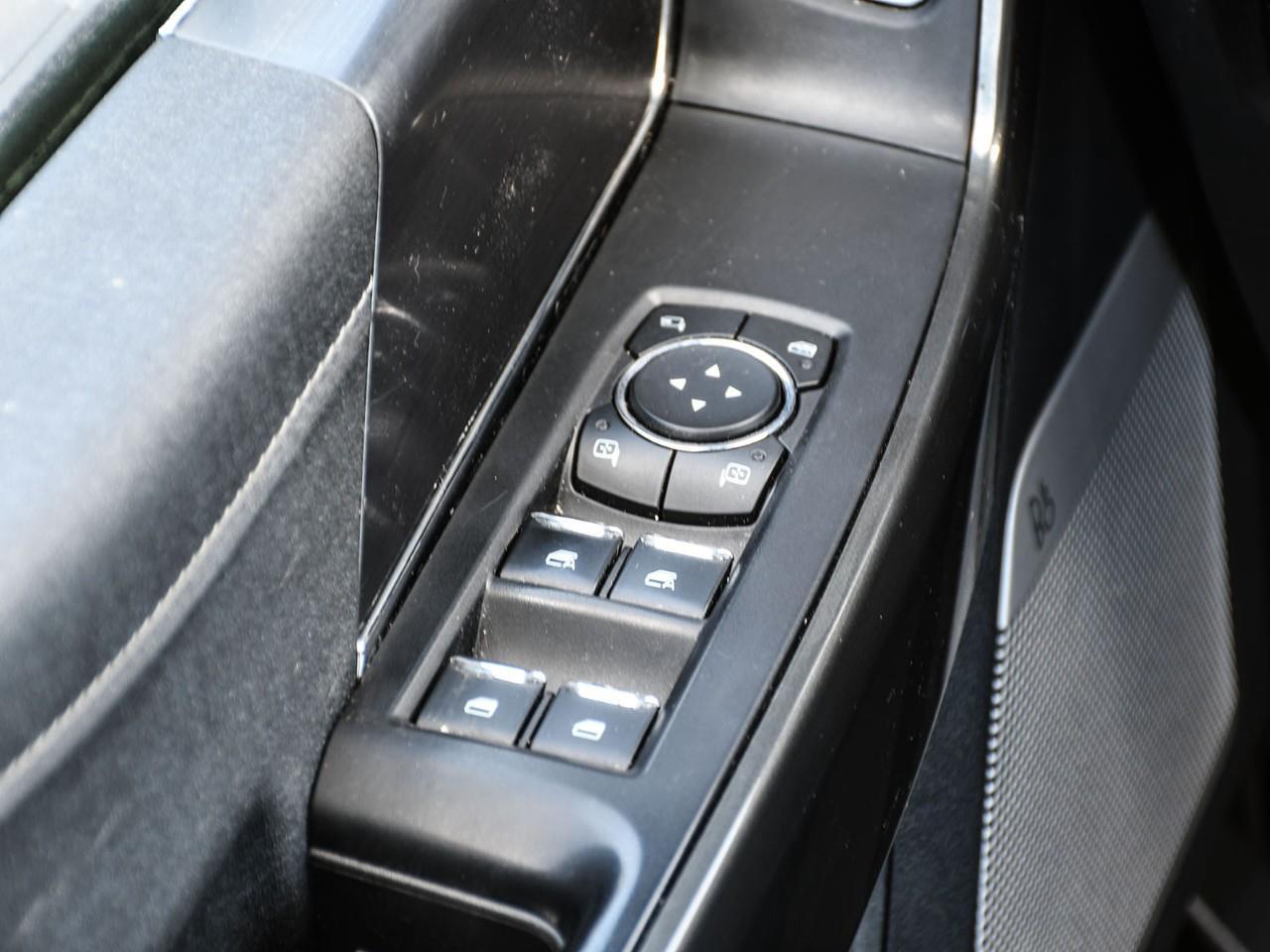 2023 Ford F-150 Lariat Twin Panel Moonroof   ACC + Lane Keeping Photo