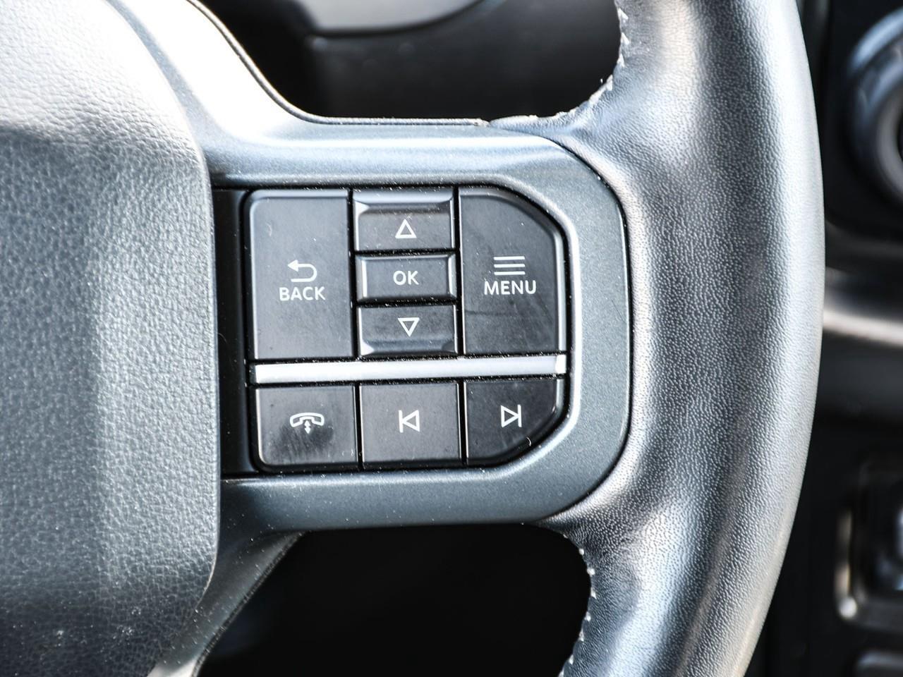 2023 Ford F-150 Lariat Twin Panel Moonroof   ACC + Lane Keeping Photo