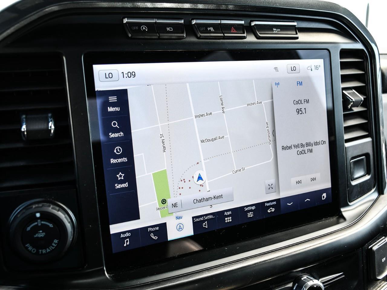 2023 Ford F-150 Lariat Twin Panel Moonroof   ACC + Lane Keeping Photo