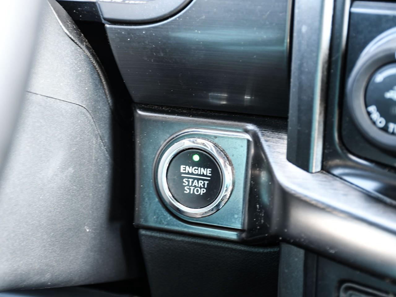 2023 Ford F-150 Lariat Twin Panel Moonroof   ACC + Lane Keeping Photo