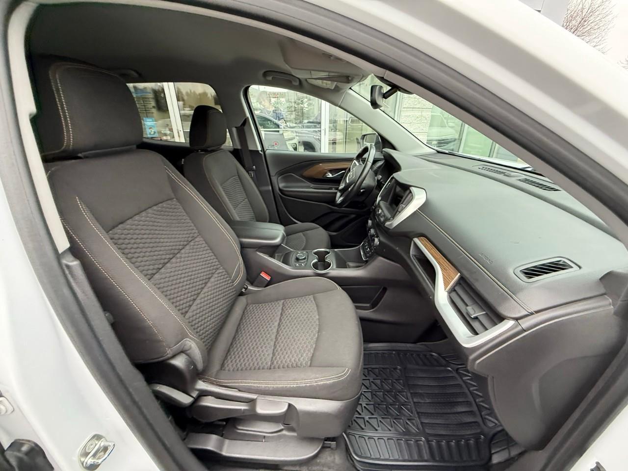 2018 GMC Terrain SLE Diesel Front-Wheel Drive Photo