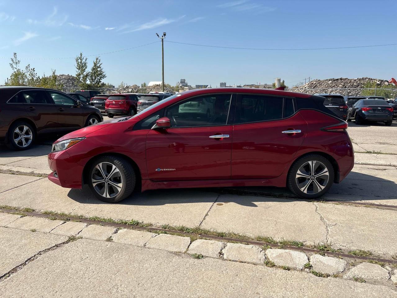 2018 Nissan Leaf SL 4dr Hatchback Photo