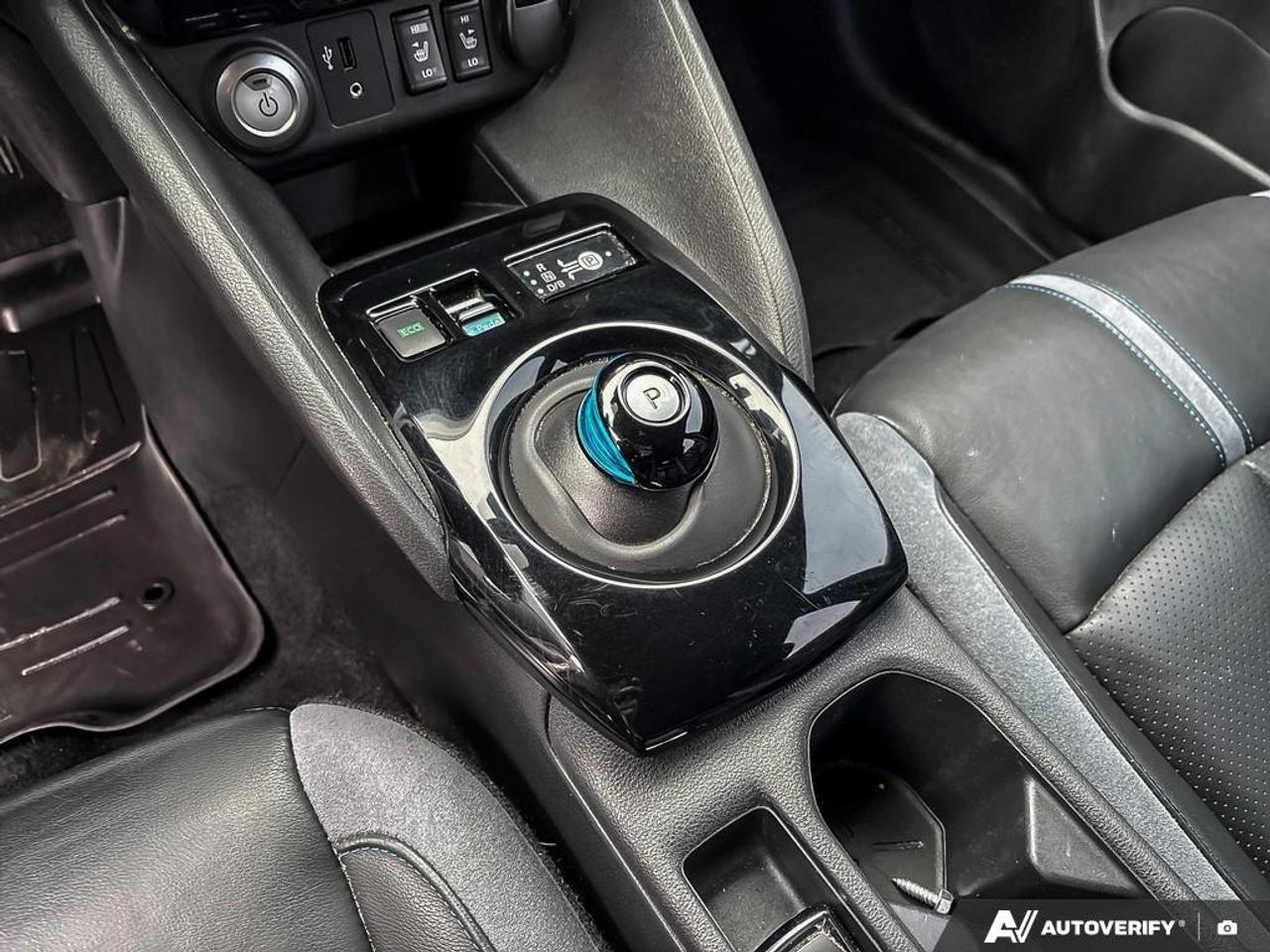 2018 Nissan Leaf SL 4dr Hatchback Photo