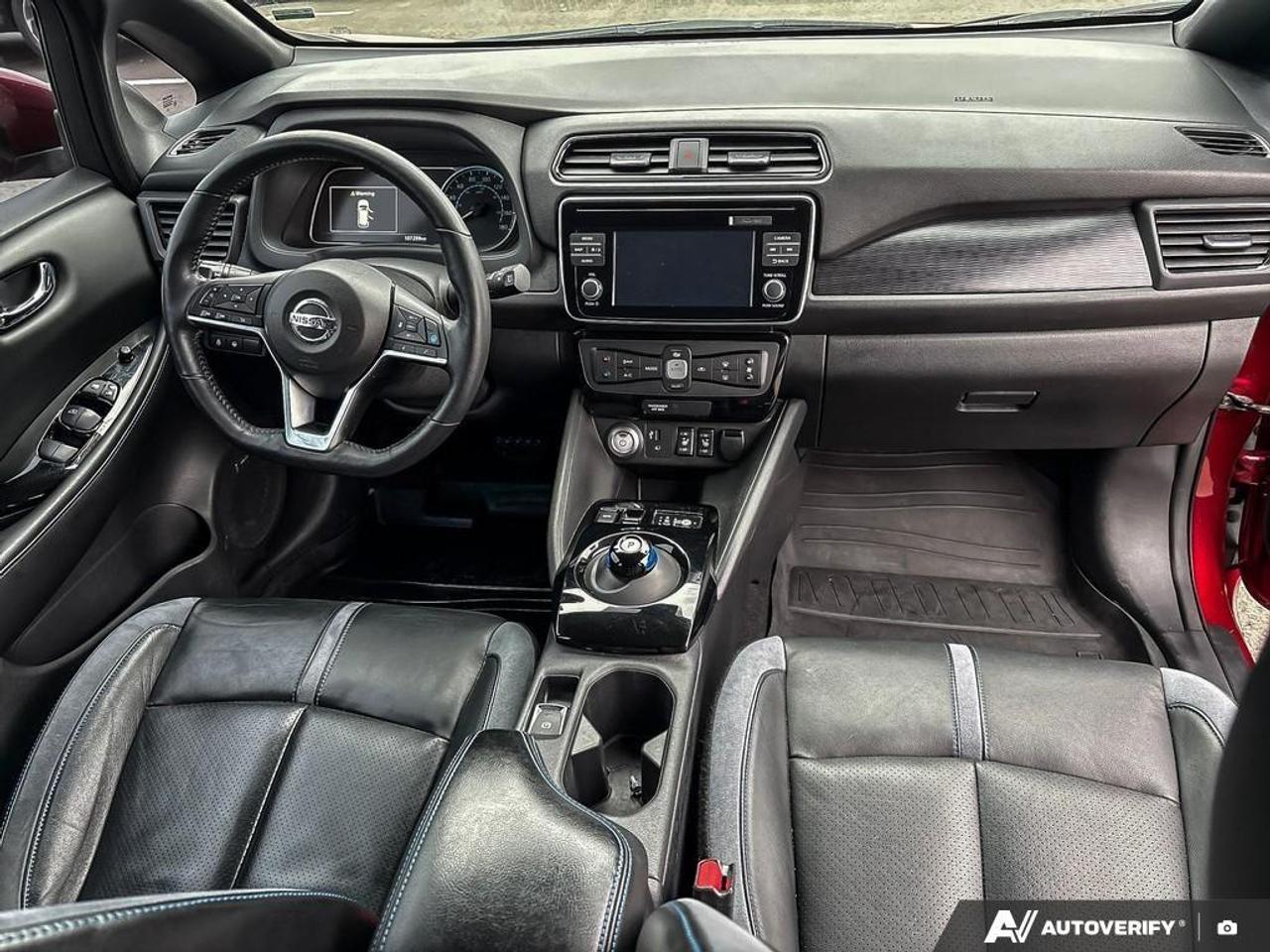 2018 Nissan Leaf SL 4dr Hatchback Photo