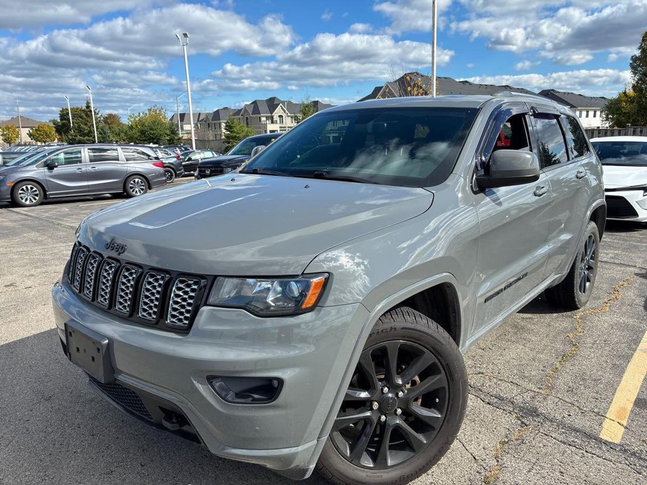 2019 Jeep Grand Cherokee Laredo 4dr 4x4 Photo