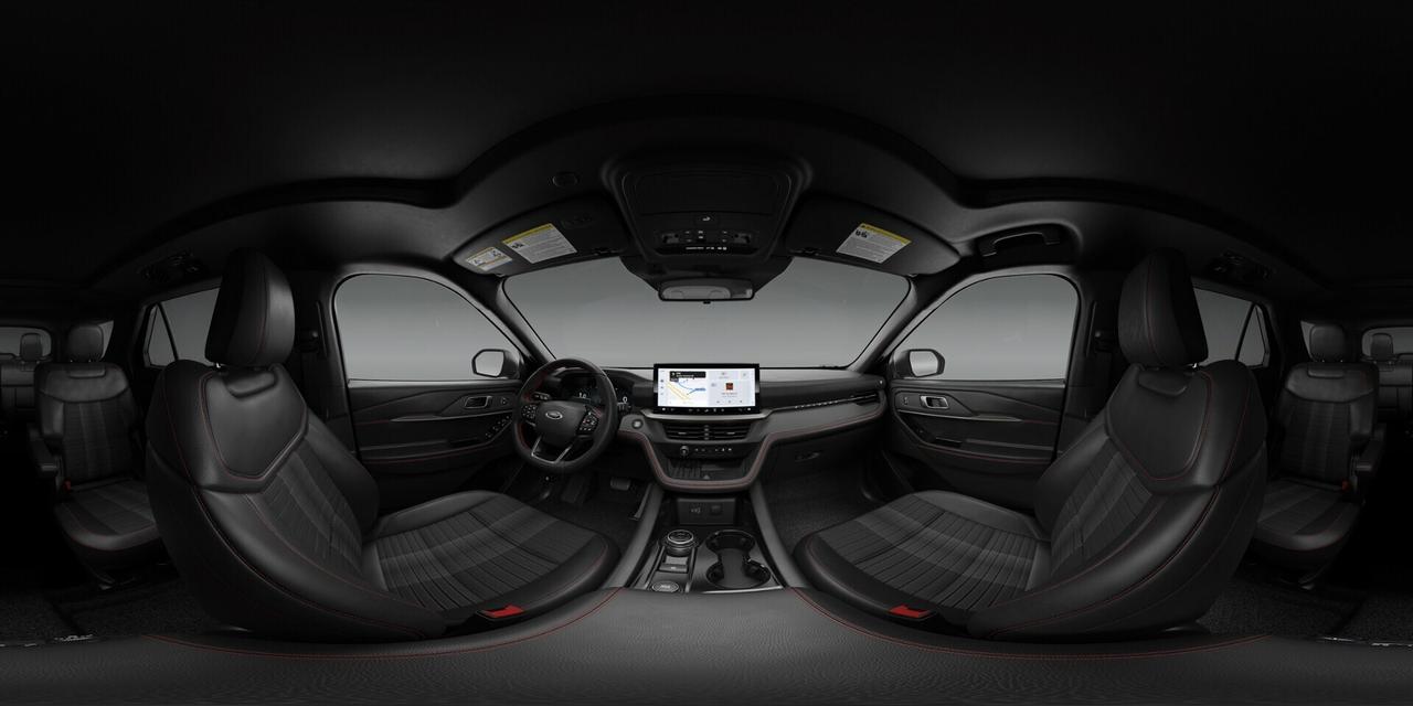 2026 Ford Explorer ST-Line Photo