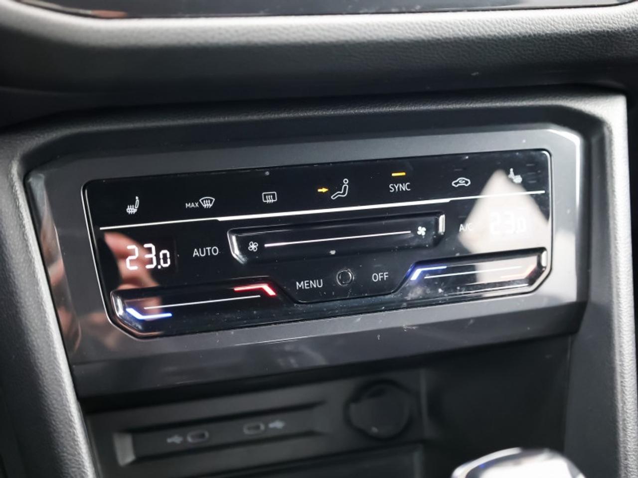 2022 Volkswagen Tiguan Comfortline R-Line Black Edition Photo