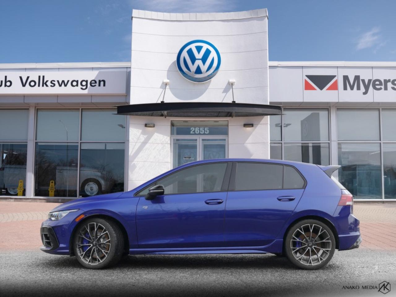 2025 Volkswagen Golf R Base Photo