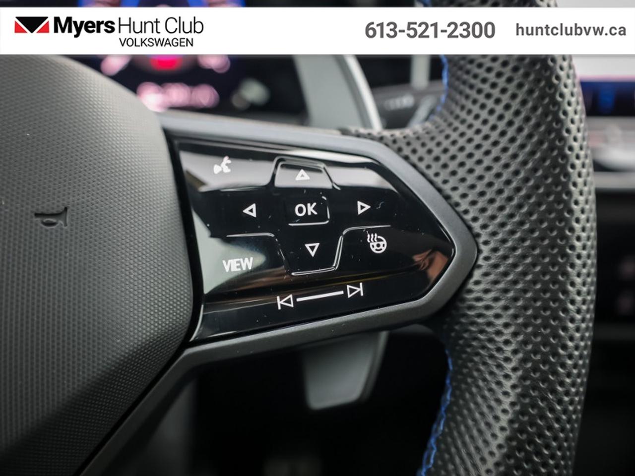 2025 Volkswagen Golf R Base Photo