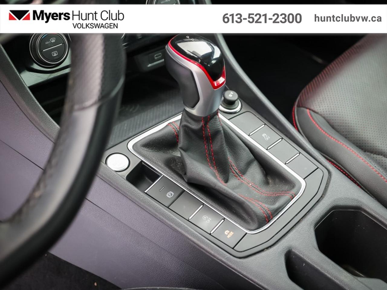 2022 Volkswagen Jetta GLI DSG Photo
