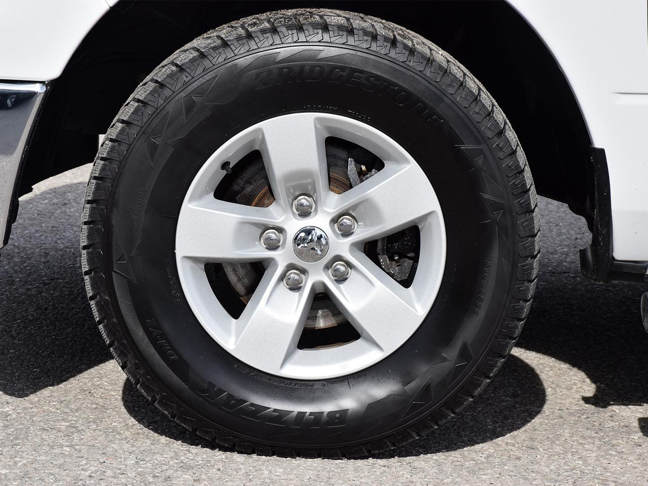 2022 RAM 1500 Classic SLT Crew Cab 4x4 ~Heated Seats ~Bluetooth ~Camera Photo