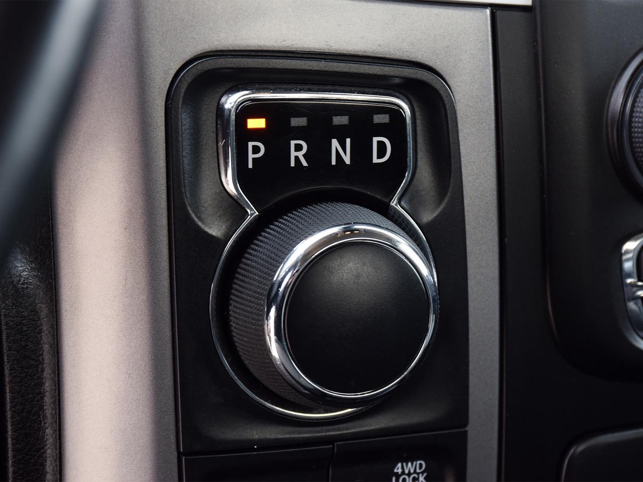 2022 RAM 1500 Classic SLT Crew Cab 4x4 ~Heated Seats ~Bluetooth ~Camera Photo