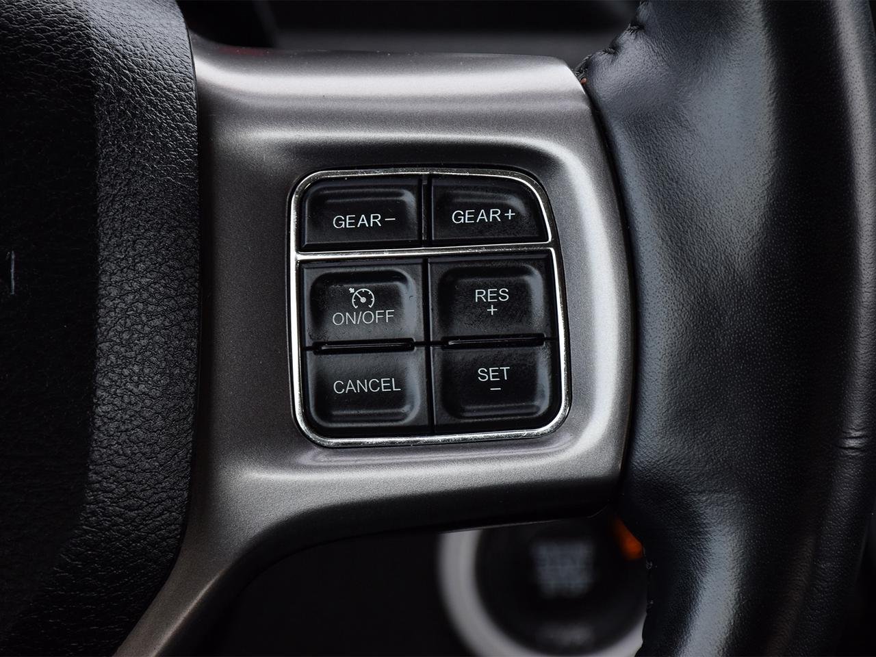 2022 RAM 1500 Classic SLT Crew Cab 4x4 ~Heated Seats ~Bluetooth ~Camera Photo