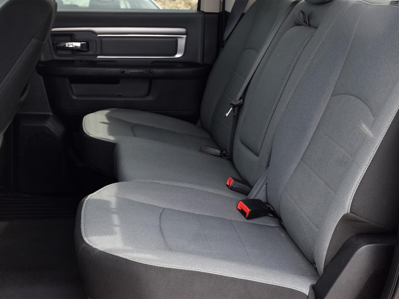 2022 RAM 1500 Classic SLT Crew Cab 4x4 ~Heated Seats ~Bluetooth ~Camera Photo