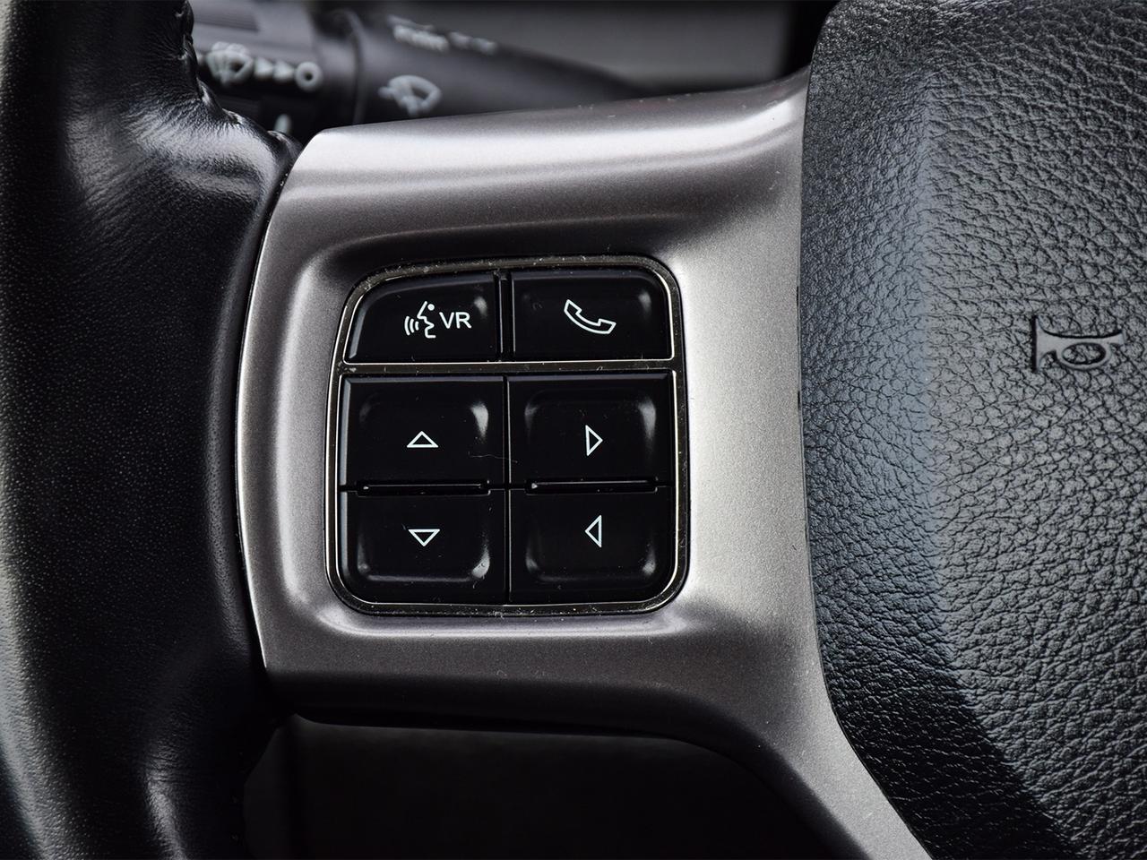 2022 RAM 1500 Classic SLT Crew Cab 4x4 ~Heated Seats ~Bluetooth ~Camera Photo